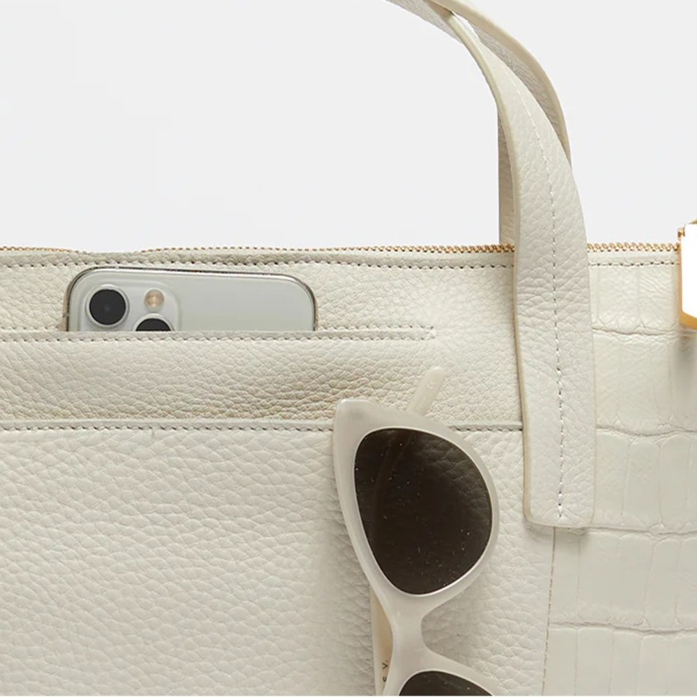 Women’s Cream Structured Tote Bag with Gold Accents - Picture 2 of 6